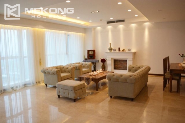 154 sqm apartment with 2 bedrooms and luxury furniture for rent in L2 Ciputra Hanoi 1