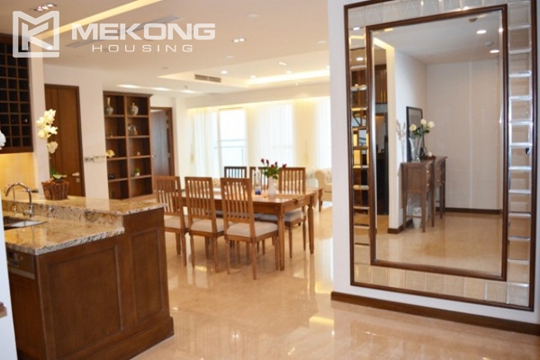 154 sqm apartment with 2 bedrooms and luxury furniture for rent in L2 Ciputra Hanoi 1