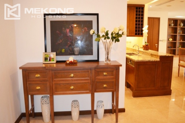 154 sqm apartment with 2 bedrooms and luxury furniture for rent in L2 Ciputra Hanoi 2