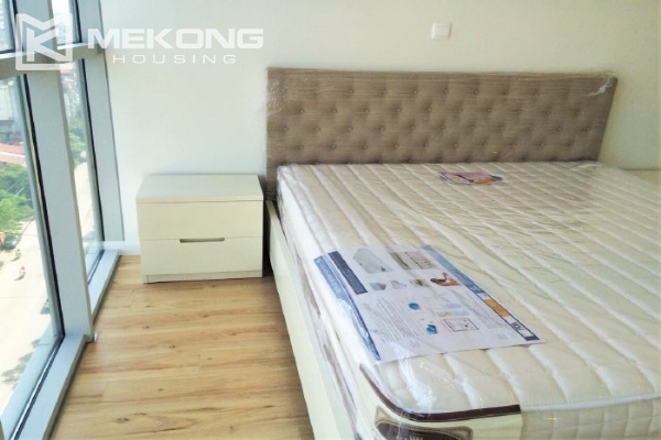 2 bedroom apartment on middle level with Westlake view for rent in Watermark Lac Long Quan, Hanoi 9