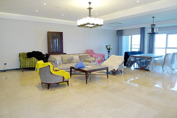 267 sqm apartment with 4 bedrooms and brand new furniture in L tower, Ciputra Hanoi