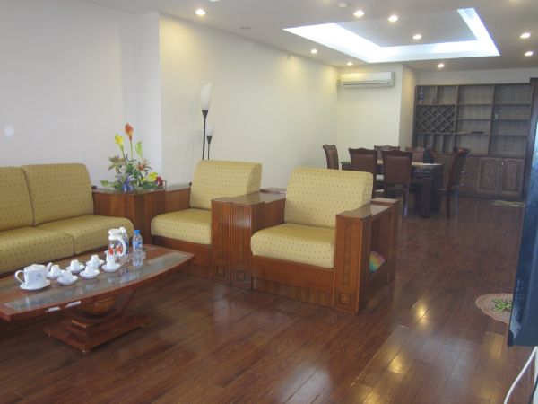 3 bedroom apartment at reasonable price in E4, Ciputra Hanoi