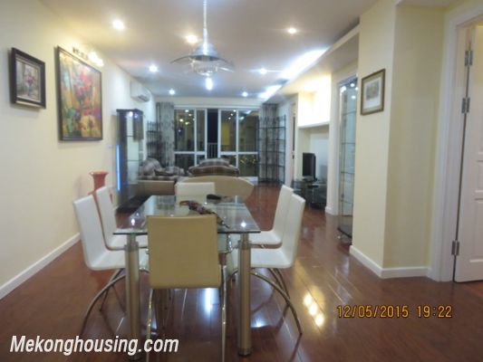3 bedroom apartment on high floor in P1 tower, Ciputra Hanoi available now 2