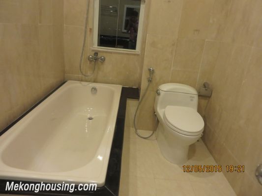 3 bedroom apartment on high floor in P1 tower, Ciputra Hanoi available now 8