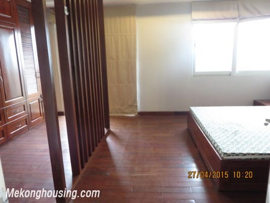 3 bedroom apartment with full furniture for rent on middle floor in E1 tower, Ciputra Hanoi 5