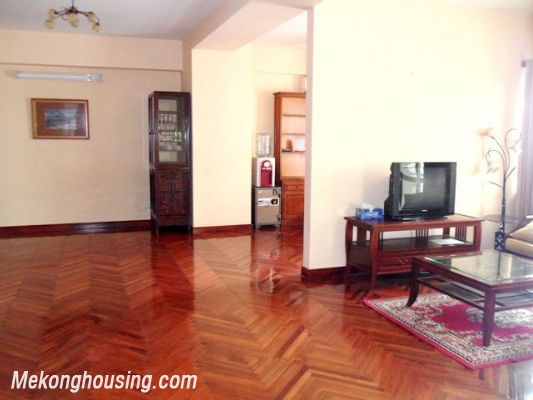 3 bedroom apartment with large living room on high floor for rent in E4 tower, Ciputra Hanoi 10