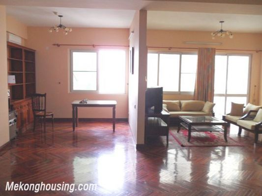 3 bedroom apartment with large living room on high floor for rent in E4 tower, Ciputra Hanoi 11