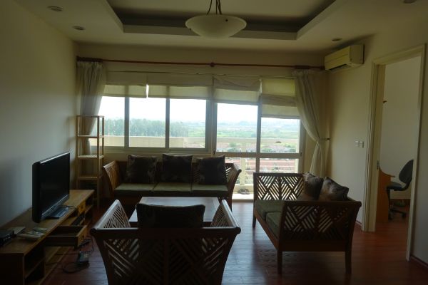 4 bedroom apartment for rent on middle floor in E5 building, Ciputra Hanoi