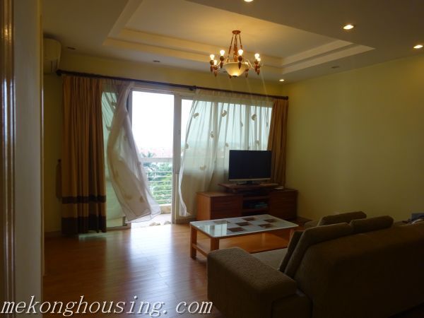 A nice view and cheap apartment for rent in E building, Ciputra Hanoi