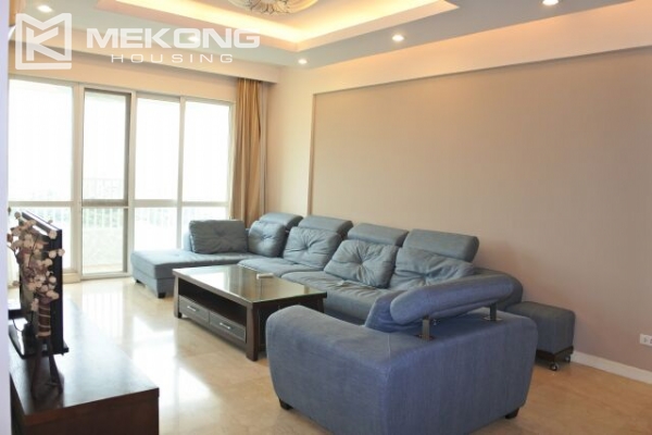 A well designed 182 m2 apartment with 3 bedrooms on high floor in P tower, Ciputra Hanoi 2