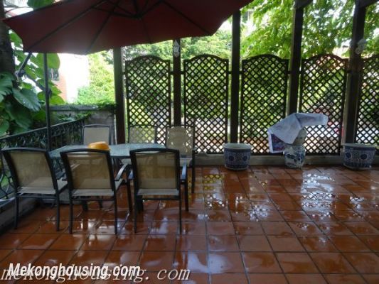 An elegant furnished villa for rent in Tay Ho 8