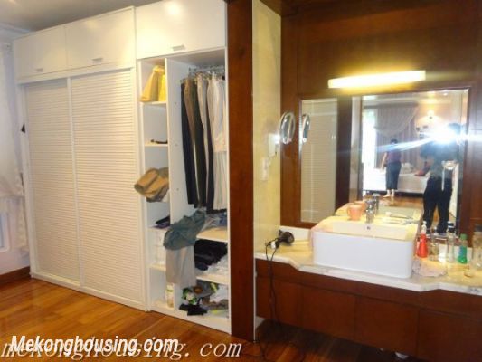 An elegant furnished villa for rent in Tay Ho 18