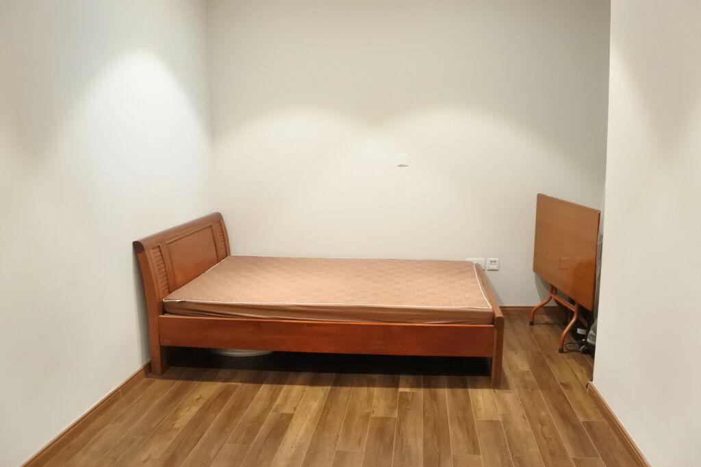 Apartment for rent in L4 building in Ciputra, area of 114 sqm ,designed with 3 bedrooms 11
