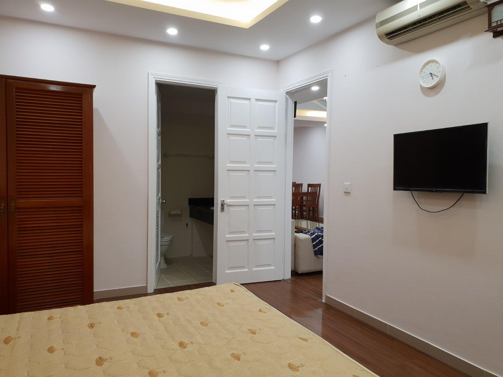 Apartment for rent with area of 123 sqm, large balcony, comfortable space living in Ciputra. 15