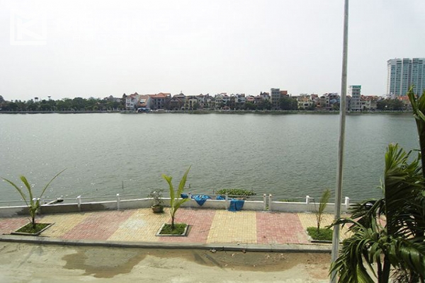 Beautiful and modern villa for rent in Tay Ho, on the West Lake bank 5