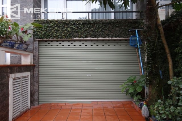 Beautiful and modern villa for rent in Tay Ho, on the West Lake bank 6
