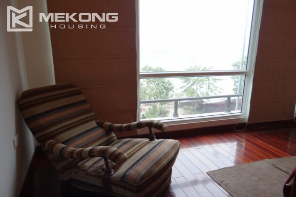 Beautiful and modern villa for rent in Tay Ho, on the West Lake bank 3