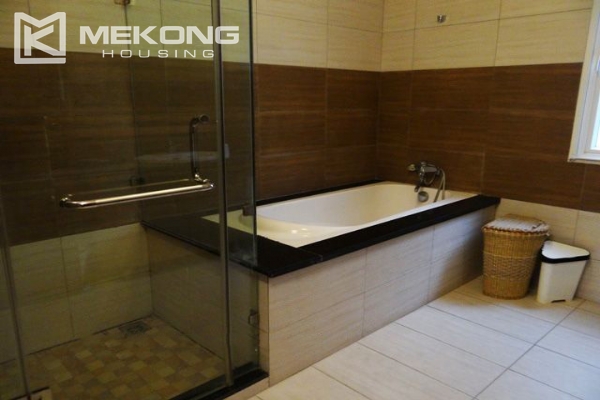 Beautiful and modern villa for rent in Tay Ho, on the West Lake bank 9