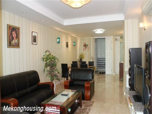 Beautiful apartment on high floor for rent in P2 building, Ciputra, Tay Ho, Hanoi 1