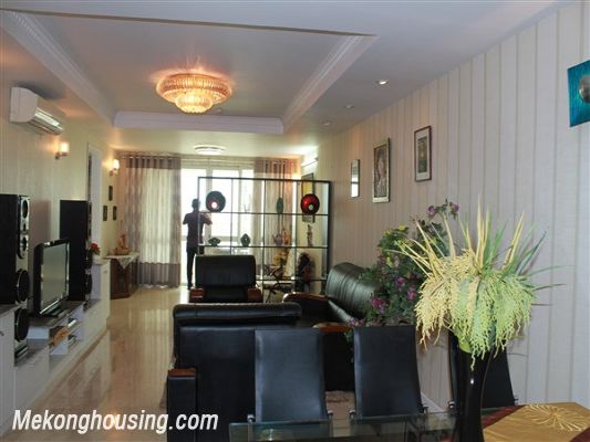 Beautiful apartment on high floor for rent in P2 building, Ciputra, Tay Ho, Hanoi 2