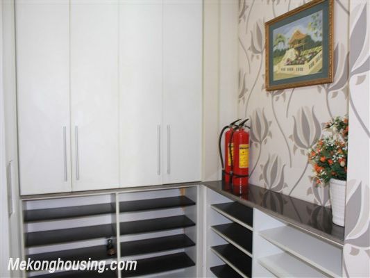 Beautiful apartment on high floor for rent in P2 building, Ciputra, Tay Ho, Hanoi 17