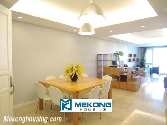 Beautiful apartment with 3 bedroom for rent at good price in P building, Ciputra Hanoi 3