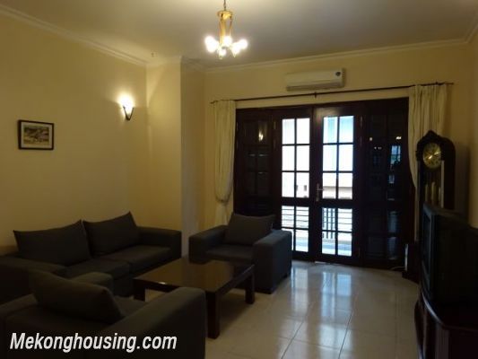 Beautiful house with 4 bedrooms for rent in Dang Thai Mai street, Tay Ho district, Ha Noi 6