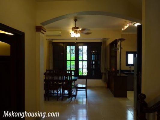 Beautiful house with 4 bedrooms for rent in Dang Thai Mai street, Tay Ho district, Ha Noi 7