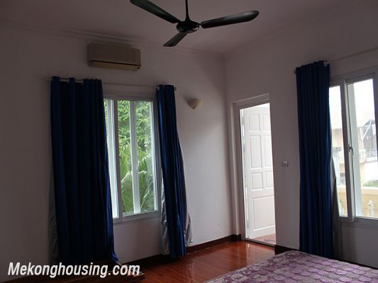 Beautiful private villa with 4 bedrooms, modern furniture, and big garden for rent in Nghi Tam village, Tay Ho district, Hanoi 13