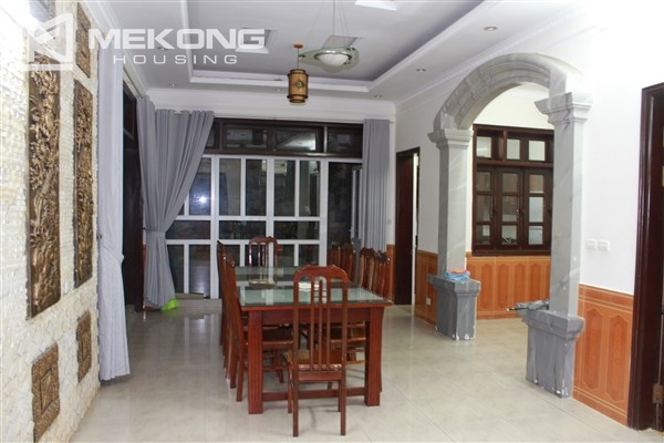 Beautiful villa with 5 bedrooms in quiet lane for rent in D block, Ciputra Hanoi 3