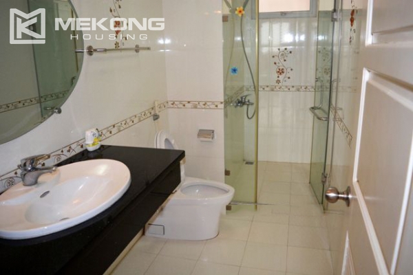 Big size apartment with 3 bedrooms for rent on high floor in E5, Ciputra Hanoi 20