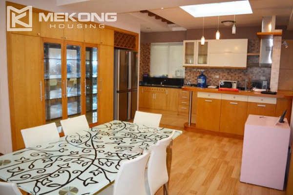 Big size apartment with 3 bedrooms for rent on high floor in E5, Ciputra Hanoi 1