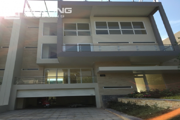 Brand-new villa with outdoor swimming pool for rent in Q block, Ciputra Hanoi 1