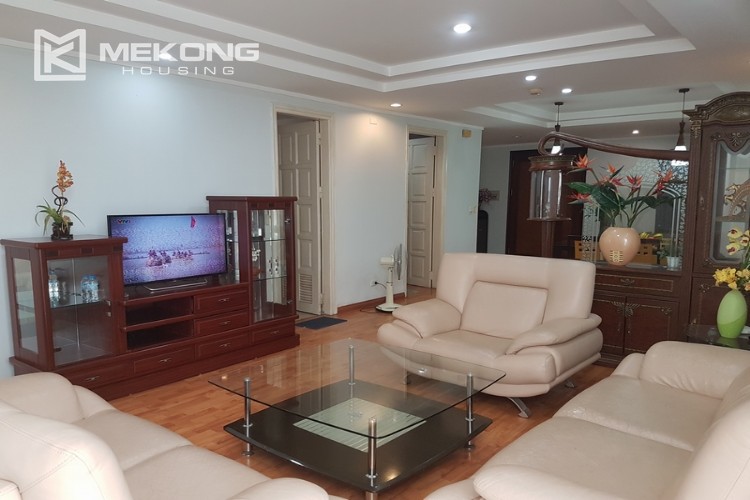 Budget apartment with 3 bedroom in G2 Ciputra Hanoi 2