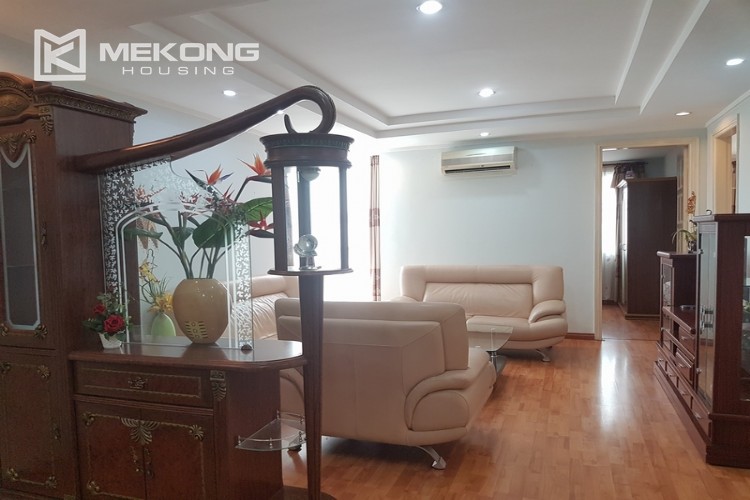 Budget apartment with 3 bedroom in G2 Ciputra Hanoi 4