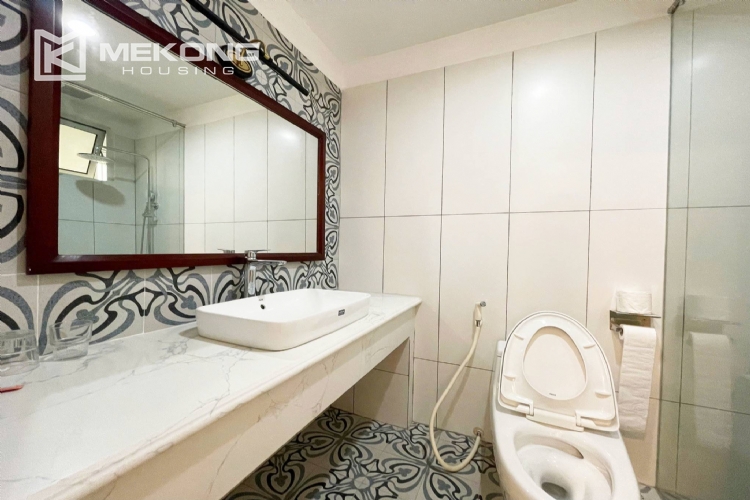 Cheap 3-bedroom / 123-sqm apartment at E4 Ciputra for rent 15