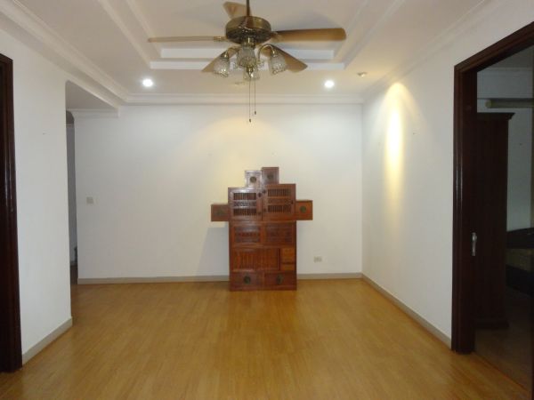 Cheap Apartment For Lease in G2 Ciputra Ha Noi