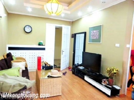 Cho thuê căn hộ 70m2, đẹp, giá rẻ trong tòa CT, Tây Hồ 5