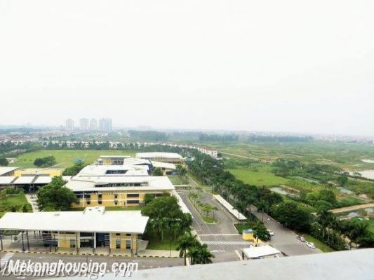 Cho thuê căn hộ 70m2, đẹp, giá rẻ trong tòa CT, Tây Hồ 12