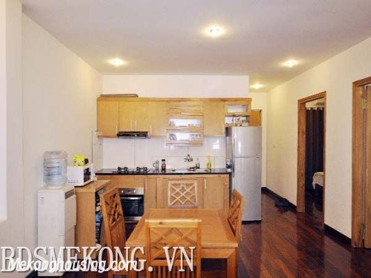 Cho thuê căn hộ dịch vụ 02 phòng ngủ đẹp, giá rẻ trên đường Quảng An, Tây Hồ 4