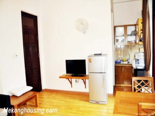 Cho thuê căn hộ dịch vụ giá rẻ, 400 USD mỗi tháng trên đường Tô Ngọc Vân, Tây Hồ 2