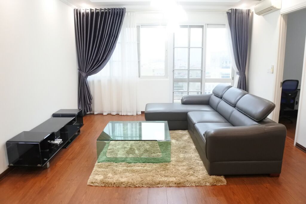 Ciputra apartment with 4 bedrooms and full furniture for rent in E5 tower