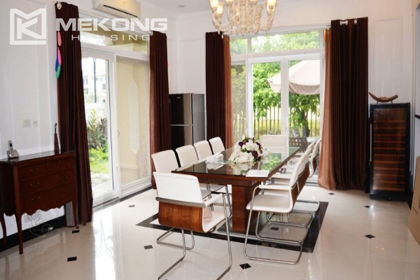 Ciputra corner villa with 5 bedrooms, very large and modern for rent 14