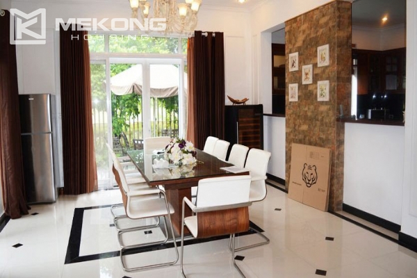 Ciputra corner villa with 5 bedrooms, very large and modern for rent 15