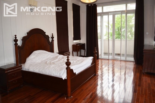Ciputra corner villa with 5 bedrooms, very large and modern for rent 19