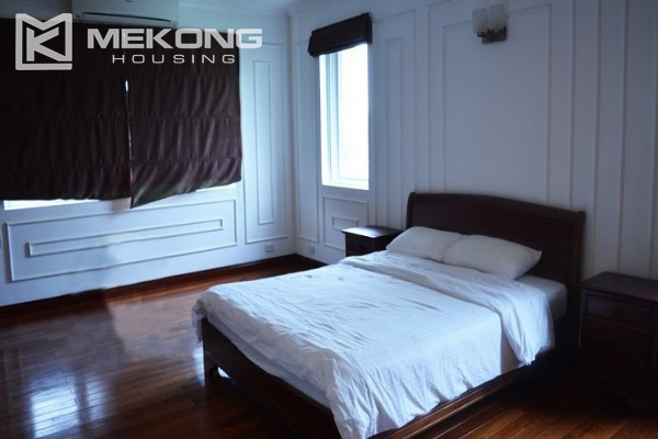 Ciputra corner villa with 5 bedrooms, very large and modern for rent 16