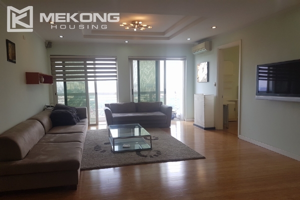 Ciputra Hanoi - A modern and spacious apartment with 4 bedrooms for rent in E1 tower 1