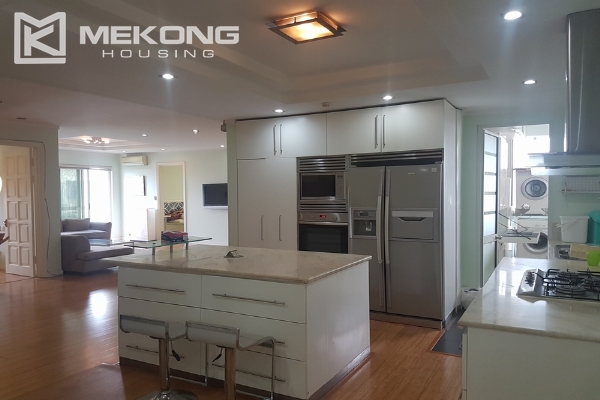 Ciputra Hanoi - A modern and spacious apartment with 4 bedrooms for rent in E1 tower 5