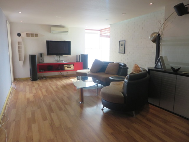 Ciputra Hanoi apartment for rent with 3 bedrooms for rent in G2 building, Westlake view