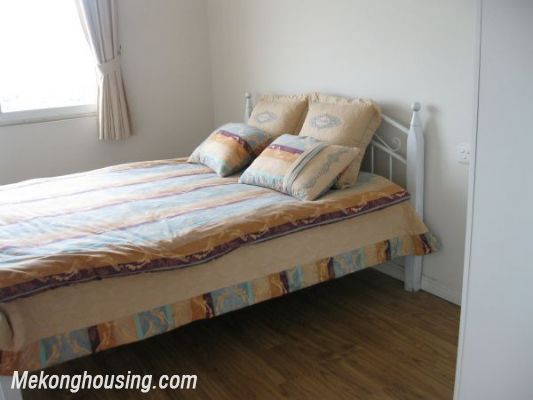 Ciputra Hanoi apartment for rent with 4 bedrooms on high floor in E5 tower 8